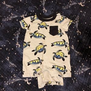 Tea Co turtle 🐢 romper 3-6m